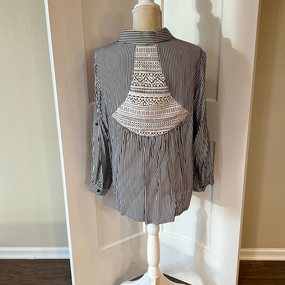 Solitaire Navy& White Stripe Blouse with Lace Accent on Back